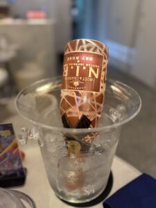 爆飲み