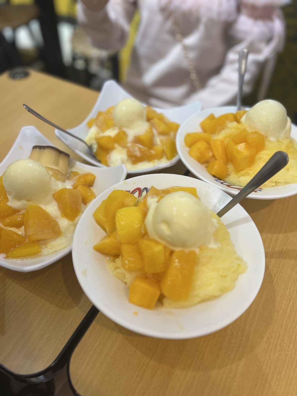 10がつ - 川崎キャバクラ Club Rutilus ルチルス｜駅近×美女×高級空間